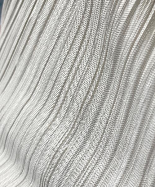 PLEATS PLEASE（プリーツプリーズ）PLEATS PLEASE (プリーツプリーズ) プリーツパンツ ベージュ サイズ:不明の古着・服飾アイテム