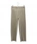 PLEATS PLEASE（プリーツプリーズ）の古着「プリーツパンツ」｜ベージュ