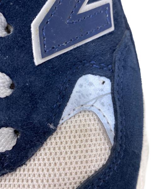 NEW BALANCE（ニューバランス）NEW BALANCE (ニューバランス) スニーカー ホワイト×ネイビー サイズ:26.5の古着・服飾アイテム
