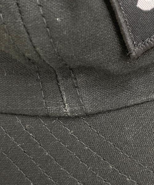 SUPREME（シュプリーム）Supreme (シュプリーム) キャップ ブラックの古着・服飾アイテム