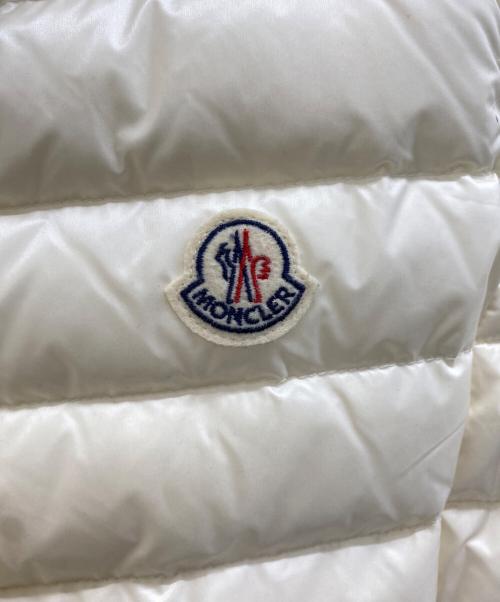 MONCLER（モンクレール）MONCLER (モンクレール) ダウンベスト アイボリー サイズ:1の古着・服飾アイテム