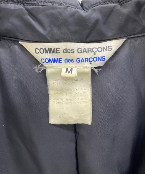 COMME des GARCONS COMME des GARCONS（コムデギャルソン コムデギャルソン）COMME des GARCONS COMME des GARCONS (コムデギャルソン コムデギャルソン) 中綿コート ブラック サイズ:Mの古着・服飾アイテム