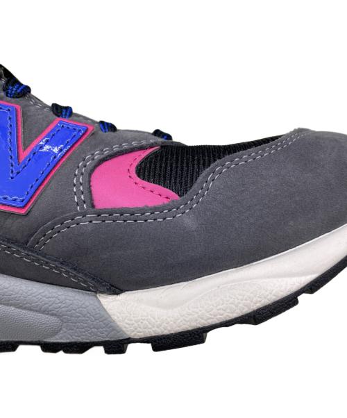 NEW BALANCE（ニューバランス）NEW BALANCE (ニューバランス) スニーカー グレー×ピンク サイズ:26.5の古着・服飾アイテム