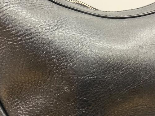 HIROFU（ヒロフ）HIROFU (ヒロフ) ショルダーバッグ ブラックの古着・服飾アイテム