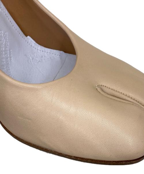 Maison Margiela（メゾンマルジェラ）Maison Margiela (メゾンマルジェラ) TABI PUMPS ベージュ サイズ:38の古着・服飾アイテム
