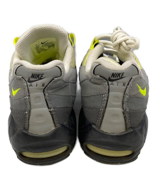 NIKE（ナイキ）NIKE (ナイキ) ローカットスニーカー グレー×イエロー サイズ:23.5の古着・服飾アイテム