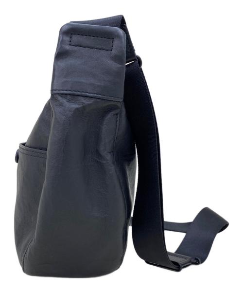 PORTER（ポーター）PORTER (ポーター) ダイニーマレザーショルダーバッグ ブラックの古着・服飾アイテム