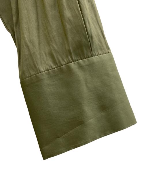 UNTITLED（アンタイトル）UNTITLED (アンタイトル) 長袖ワンピース カーキ サイズ:44の古着・服飾アイテム