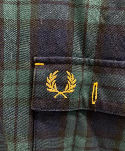 FRED PERRY（フレッドペリー）FRED PERRY (フレッドペリー) ジップジャケット グリーン×ブルー サイズ:Mの古着・服飾アイテム