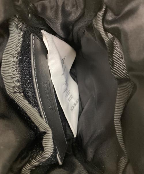 AMI PARIS（アミ パリス）AMI PARIS (アミ パリス) 	SMALL ADC CROSS POCK BAG ULL011.AW002 ブラック 未使用品の古着・服飾アイテム