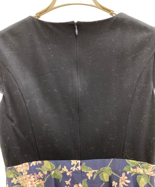 TOCCA（トッカ）TOCCA (トッカ) 半袖ワンピース ネイビーの古着・服飾アイテム