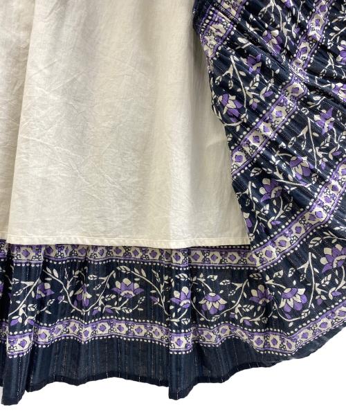 sara mallika（サラマリカ）sara mallika (サラマリカ) CTN KIKA ETHNIC PRT SK ホワイト×ブラック サイズ:Ｍの古着・服飾アイテム