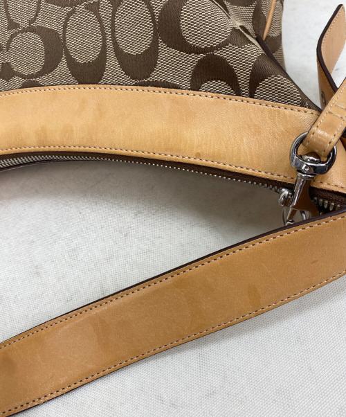 COACH（コーチ）COACH (コーチ) ショルダーバッグ ベージュの古着・服飾アイテム