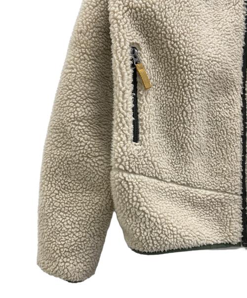 Patagonia（パタゴニア）Patagonia (パタゴニア) キッズ・レトロX・ジャケット ベージュ×グリーン サイズ:XXLの古着・服飾アイテム
