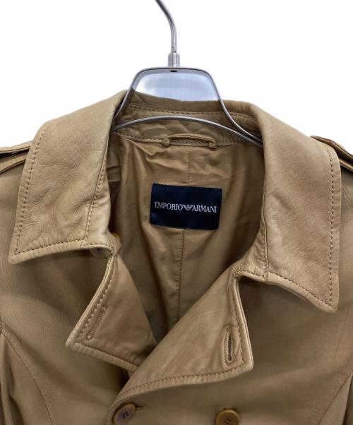 EMPORIO ARMANI（エンポリオ アルマーニ）EMPORIO ARMANI (エンポリオアルマーニ) トレンチコート ブラウン サイズ:SIZE 48の古着・服飾アイテム