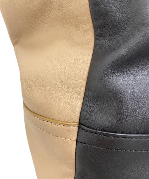 COACH（コーチ）COACH (コーチ) レガシーバイカラー ブラック×ブラウンの古着・服飾アイテム