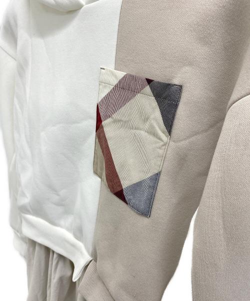 BLUE LABEL CRESTBRIDGE（ブルーレーベルクレストブリッジ）BLUE LABEL CRESTBRIDGE (ブルーレーベルクレストブリッジ) ダンボールパーカードッキングワンピース アイボリー サイズ:36の古着・服飾アイテム