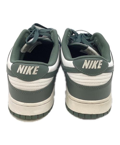 NIKE（ナイキ）NIKE (ナイキ) ローカットスニーカー グリーン×ホワイト サイズ:30の古着・服飾アイテム