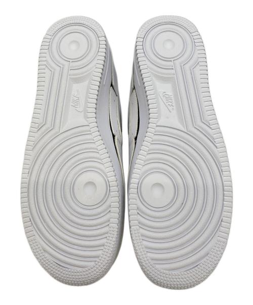 NIKE（ナイキ）NIKE (ナイキ) ローカットスニーカー ホワイト サイズ:28.5の古着・服飾アイテム