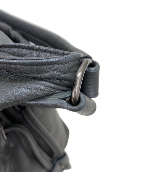 BURBERRY（バーバリー）BURBERRY (バーバリー) ワンショルダーバッグ グレーの古着・服飾アイテム