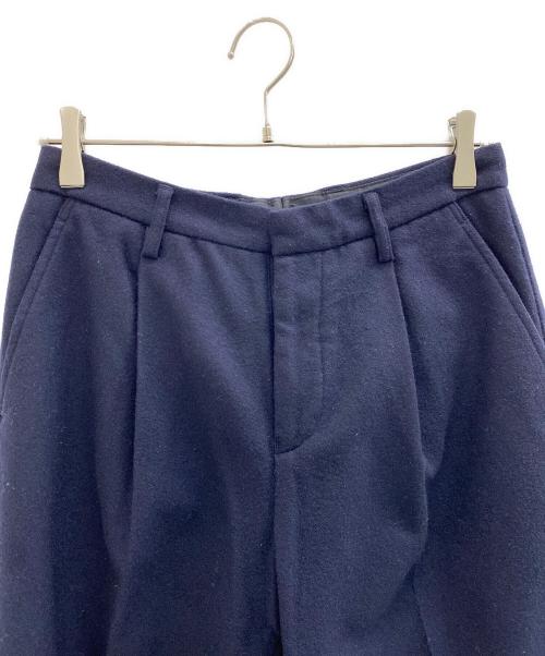 District UNITED ARROWS（ディストリクト ユナイテッドアローズ）District UNITED ARROWS (ディストリクト ユナイテッドアローズ) フラノ 1プリーツ パンツ ネイビー サイズ:42の古着・服飾アイテム