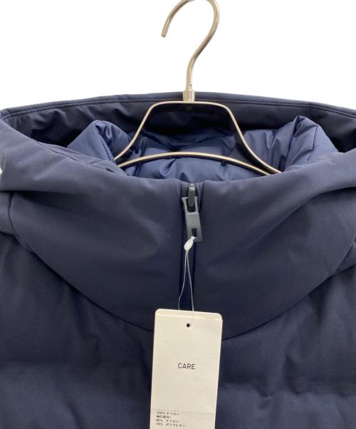 UNIQLO（ユニクロ）UNIQLO (ユニクロ) シームレスダウン 2024年モデル ネイビー サイズ:M 未使用品の古着・服飾アイテム