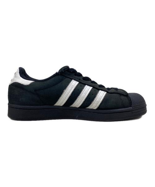 adidas（アディダス）adidas (アディダス) ローカットスニーカー グリーン×ブラック サイズ:26.5cmの古着・服飾アイテム