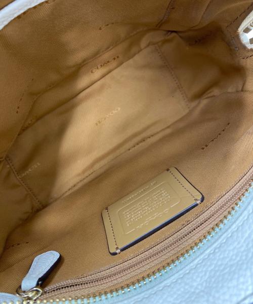 COACH（コーチ）COACH (コーチ) カメラバッグ アイボリーの古着・服飾アイテム