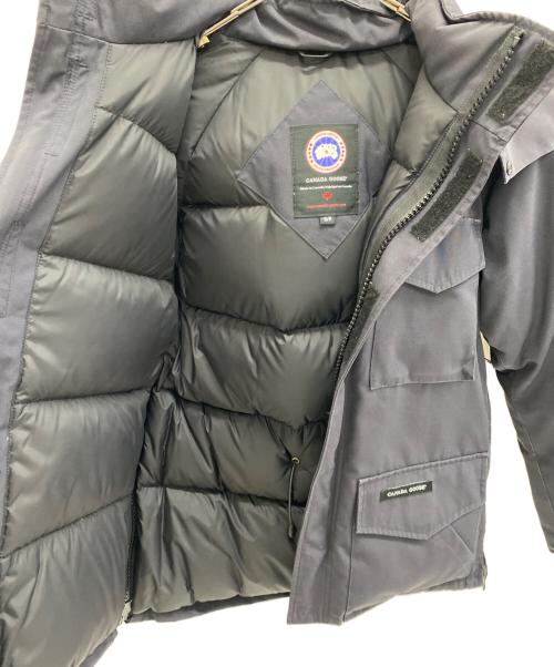CANADA GOOSE（カナダグース）CANADA GOOSE (カナダグース) カムループス ダウンジャケット ネイビー サイズ:Sの古着・服飾アイテム
