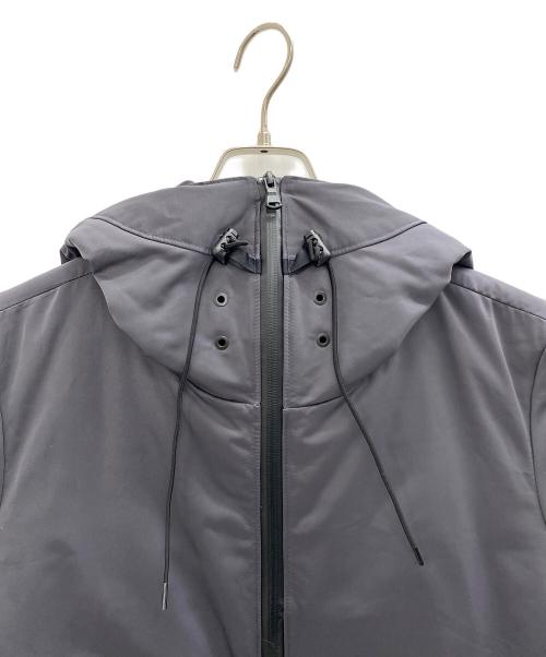 UNITED TOKYO（ユナイテッドトーキョー）UNITED TOKYO (ユナイテッドトーキョー) 止水ジップグースダウン グレー サイズ:Sの古着・服飾アイテム