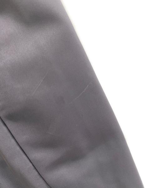 UNITED TOKYO（ユナイテッドトーキョー）UNITED TOKYO (ユナイテッドトーキョー) 止水ジップグースダウン グレー サイズ:Sの古着・服飾アイテム