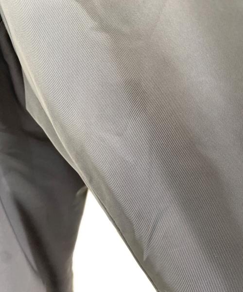 UNITED TOKYO（ユナイテッドトーキョー）UNITED TOKYO (ユナイテッドトーキョー) 止水ジップグースダウン グレー サイズ:Sの古着・服飾アイテム