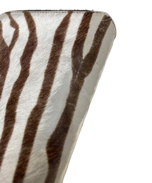 PRADA（プラダ）PRADA (プラダ) 2つ折り財布 ブラウン×アイボリーの古着・服飾アイテム