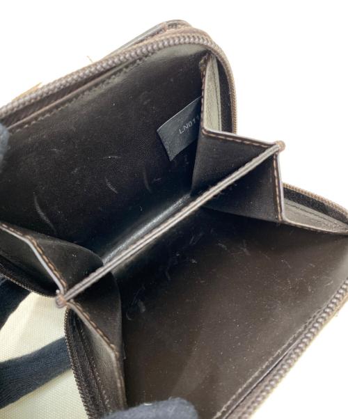 PRADA（プラダ）PRADA (プラダ) 2つ折り財布 ブラウン×アイボリーの古着・服飾アイテム