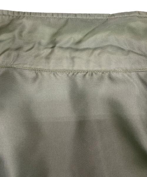 BEAMS PLUS（ビームスプラス）BEAMS PLUS (ビームスプラス) TUBE (チューブ) リバーシブルジャケット カーキ サイズ:Mの古着・服飾アイテム