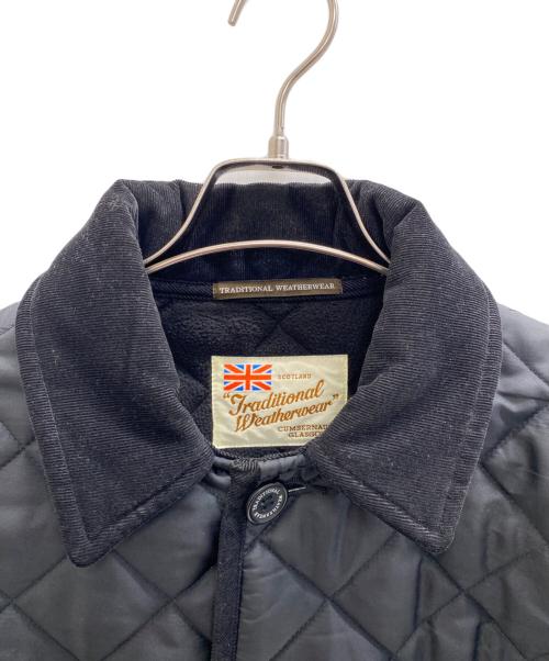 Traditional Weatherwear（トラディショナルウェザーウェア）Traditional Weatherwear (トラディショナルウェザーウェア) キルティングコート ブラック サイズ:38の古着・服飾アイテム