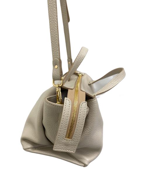 GIANNI CHIARINI（ジャンニ キアリーニ）GIANNI CHIARINI (ジャンニ キアリーニ) 2WAYショルダーバッグ ベージュの古着・服飾アイテム