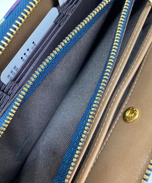 questa la voice（クエスタ ラ ヴォイス）questa la voice (クエスタ ラ ヴォイス) 長財布 マルチカラーの古着・服飾アイテム