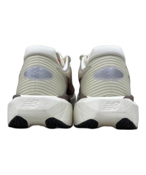 NEW BALANCE（ニューバランス）NEW BALANCE (ニューバランス) ランニングシューズ ブラウン×ホワイト サイズ:28.5cmの古着・服飾アイテム