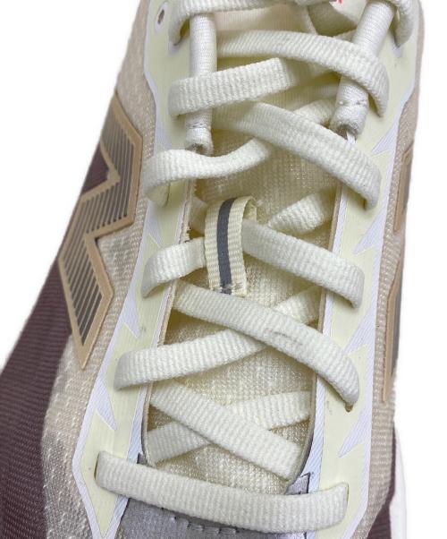 NEW BALANCE（ニューバランス）NEW BALANCE (ニューバランス) ランニングシューズ ブラウン×ホワイト サイズ:28.5cmの古着・服飾アイテム
