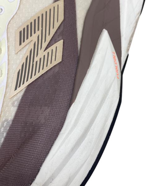 NEW BALANCE（ニューバランス）NEW BALANCE (ニューバランス) ランニングシューズ ブラウン×ホワイト サイズ:28.5cmの古着・服飾アイテム