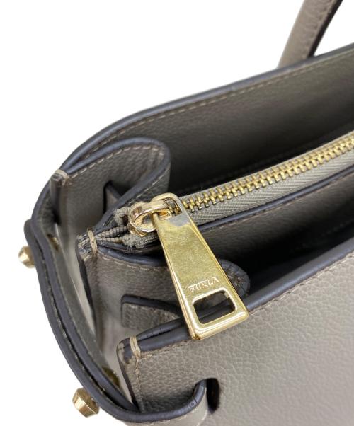 FURLA（フルラ）FURLA (フルラ) トートバッグ グレーの古着・服飾アイテム