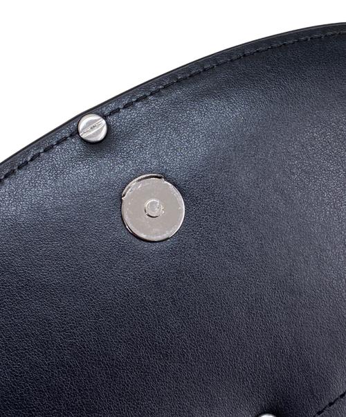 DIESEL（ディーゼル）DIESEL (ディーゼル) レザーショルダーバッグ ブラックの古着・服飾アイテム