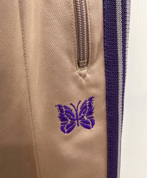 Needles（ニードルズ）Needles (ニードルズ) Narrow Track Pant Poly Smooth ブラウン サイズ:Sの古着・服飾アイテム