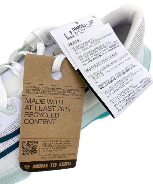 NIKE（ナイキ）NIKE (ナイキ) ランニングシューズ ホワイト×グリーン サイズ:27.5 未使用品の古着・服飾アイテム