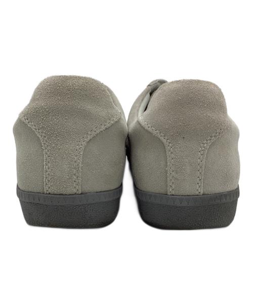 GERMAN TRAINER（ジャーマントレーナー）GERMAN TRAINER (ジャーマントレーナー) ジャーマントレーナー グレー サイズ:SIZE 43の古着・服飾アイテム