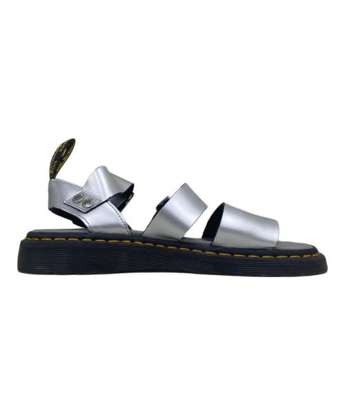 Dr.Martens（ドクターマーチン）Dr.Martens (ドクターマーチン) サンダル シルバー サイズ:27cmの古着・服飾アイテム