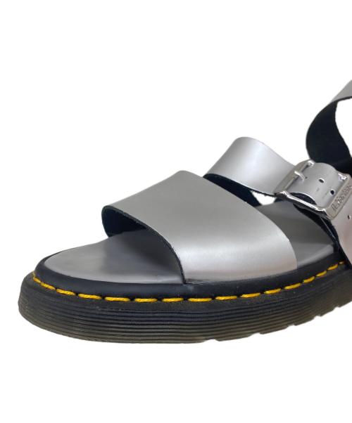 Dr.Martens（ドクターマーチン）Dr.Martens (ドクターマーチン) サンダル シルバー サイズ:27cmの古着・服飾アイテム