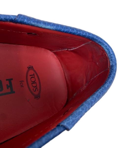 TOD'S（トッズ）TOD'S (トッズ) Ferrari (フェラーリ) ドライビングシューズ ブルー サイズ:6の古着・服飾アイテム