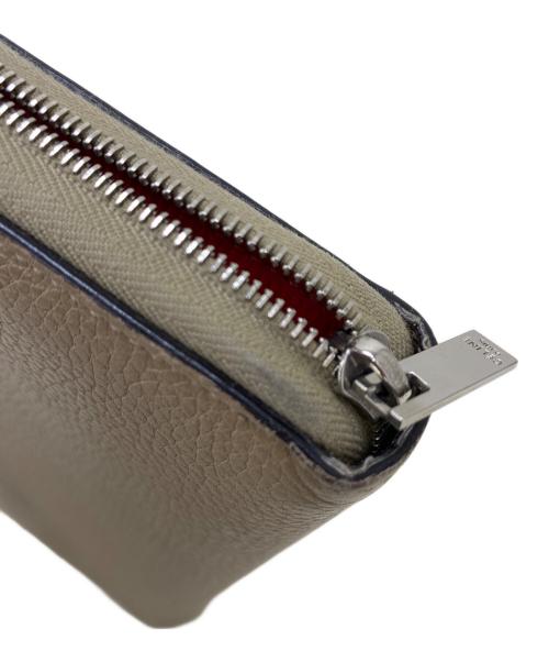 CELINE（セリーヌ）CELINE (セリーヌ) ラウンドファスナー ベージュの古着・服飾アイテム